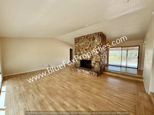 Building Photo - 4340 E Cerrada Del Charro