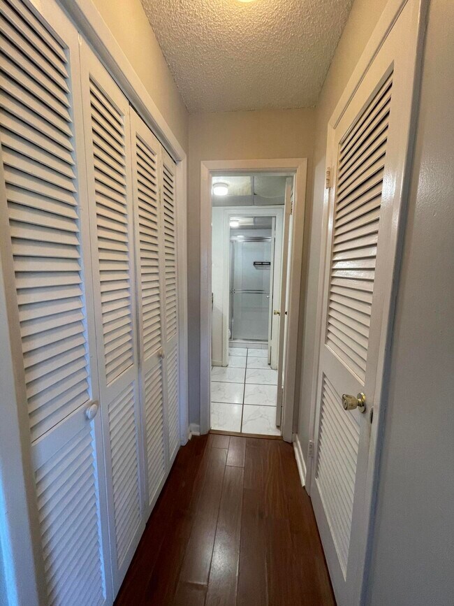 Foto del edificio - 642 NW 13th St