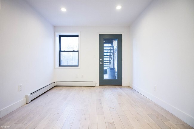 Foto del edificio - 2 br, 1.5 bath  - 346 Stanhope St
