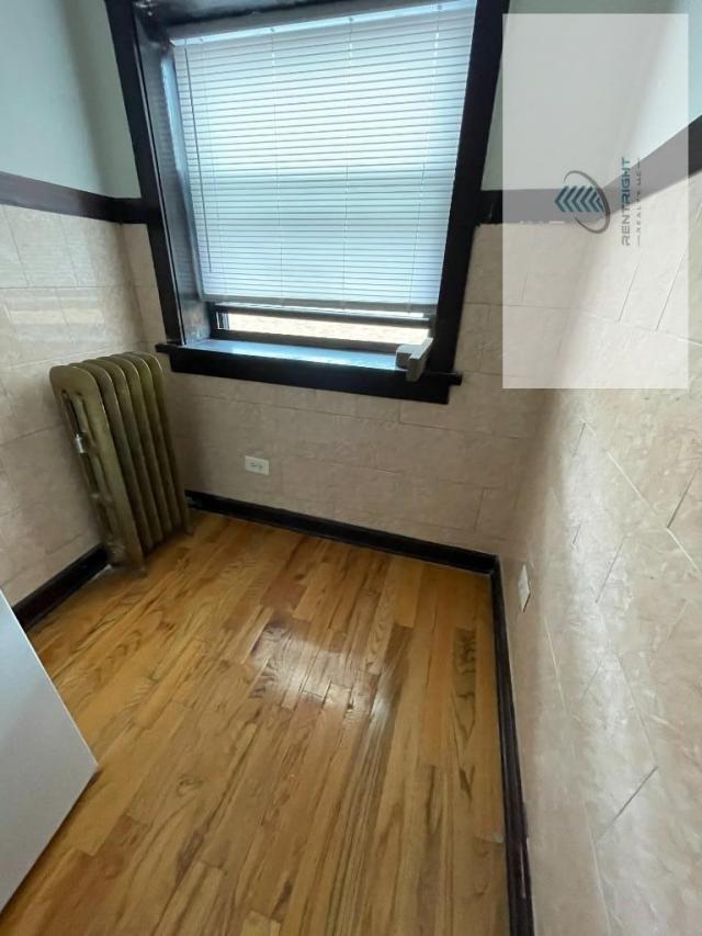 Foto del edificio - 0 bedroom in CHICAGO IL 60641