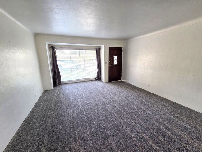 Foto del edificio - Updated 2 Bedroom 1 Bath Home