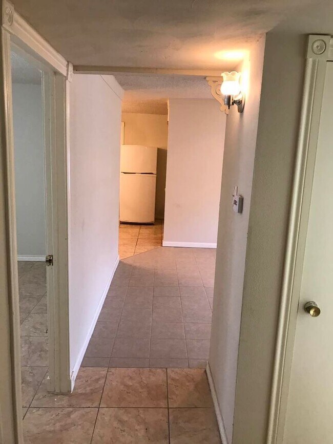 Foto del edificio - Nice 4 Bedroom Home