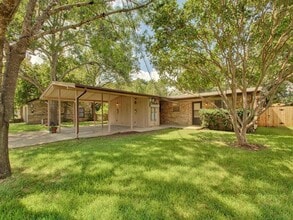Building Photo - 8516 Hathaway Dr