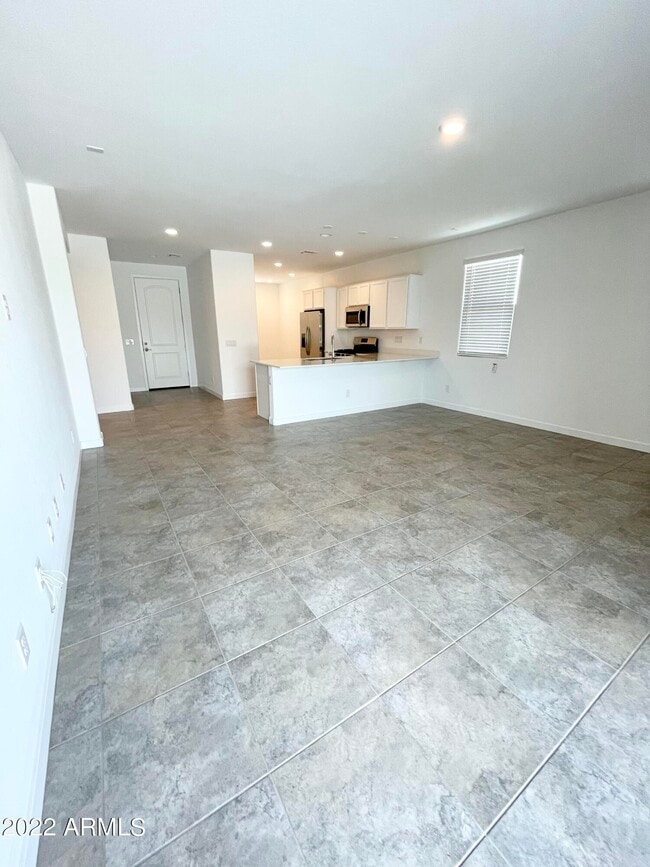 Building Photo - 3831 S 63rd Dr