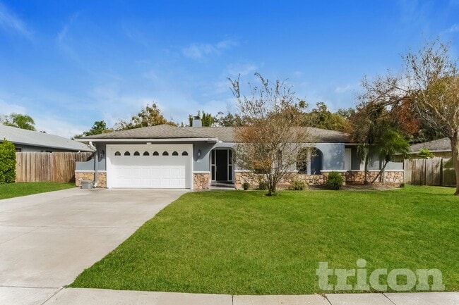 Building Photo - 421 San Sebastian Prado