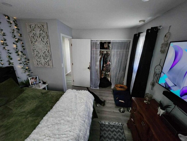 Building Photo - 278 Tower Heights Ct