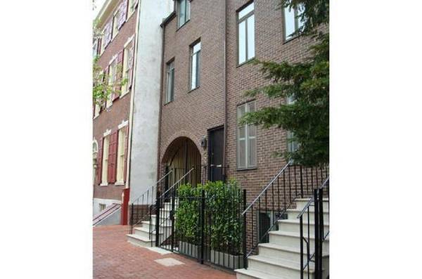 Foto del edificio - 265 S 4th St