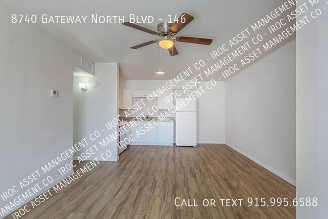 Foto del edificio - 8740 Gateway N Blvd