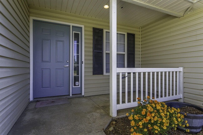 Building Photo - 4706 Fenimore Dr