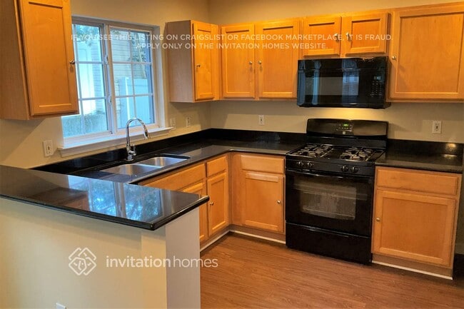 Foto del edificio - 566 Windcroft Cir NW