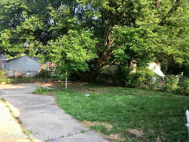 Foto del edificio - 3 br, 1 bath House - 19529 Waltham