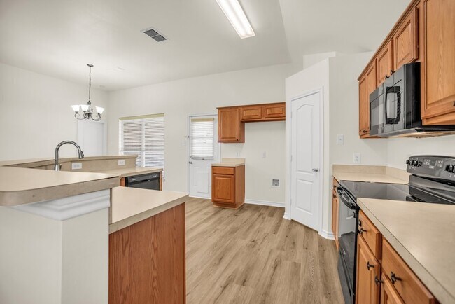 Foto del edificio - 2005 Ridgeview Ct