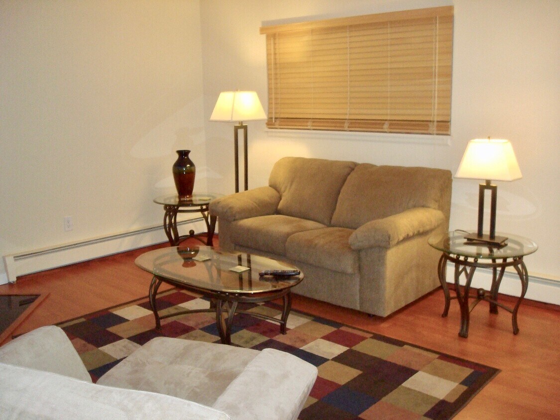 5303 Mountain Rd, Cheyenne, WY 82009 5303 Mountain Rd Cheyenne, WY