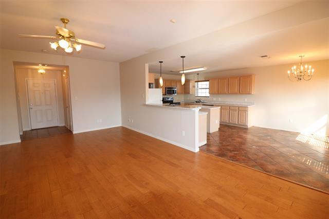 Foto del edificio - 6005 Harwood Crossing Dr