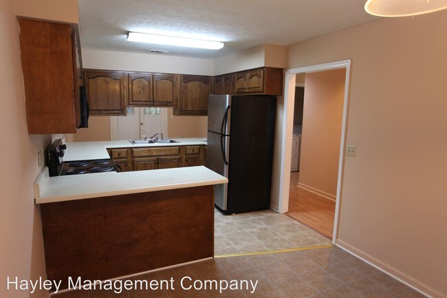 Building Photo - 3 br, 2 bath House - 1345 Kurt Circle