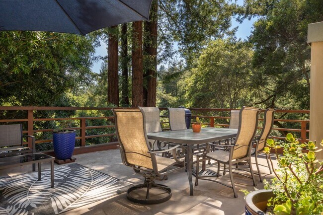 Foto del edificio - 101 Endlich Dr