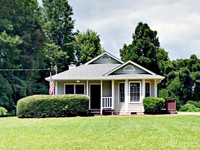 Building Photo - 10 Willow Trail