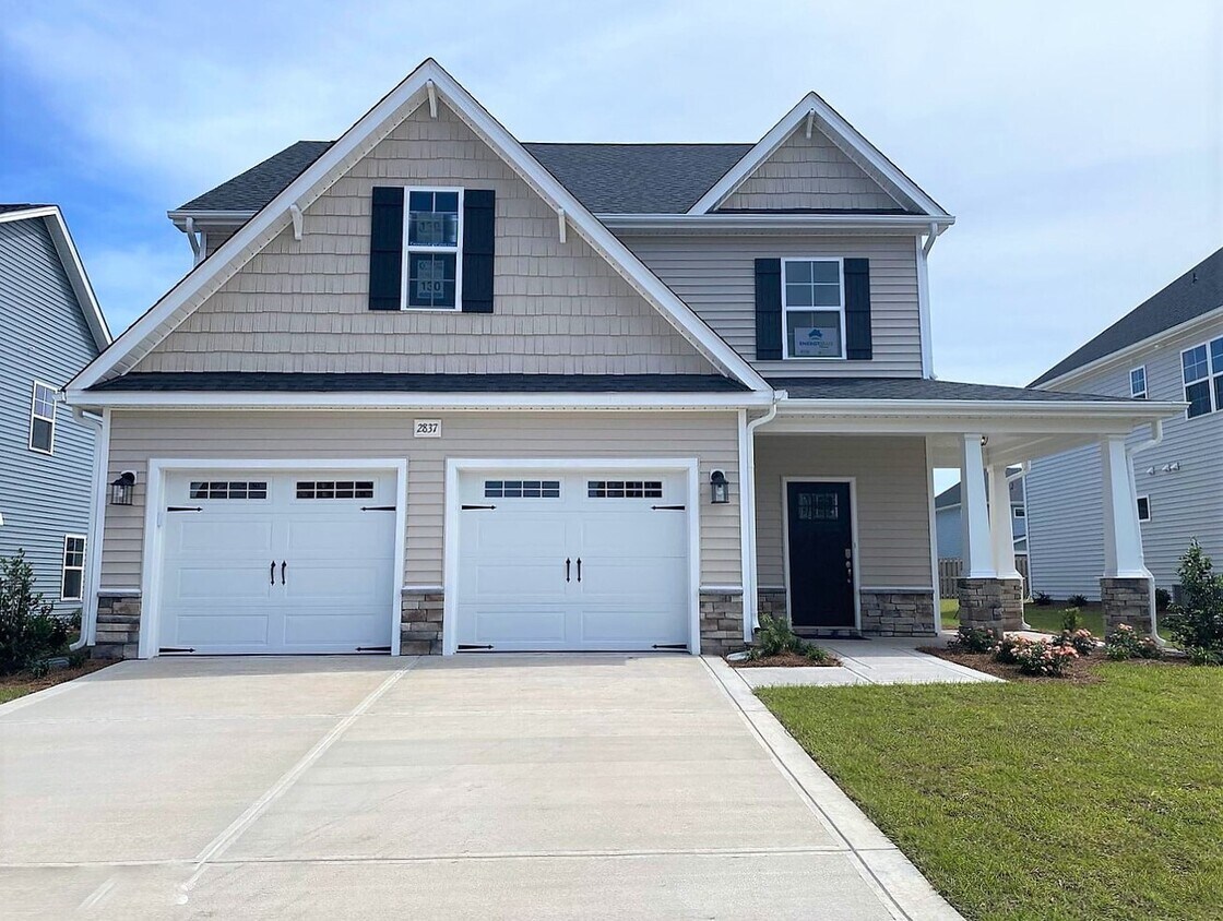 2837 Longleaf Pine Cir, Leland, NC House Rental in Leland, NC