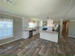 Building Photo - 461 Cecilia Dr