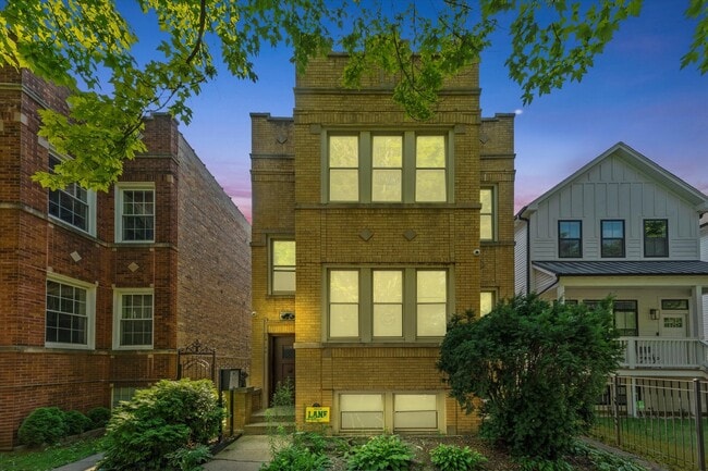 Foto del edificio - 4846 N Keystone Ave