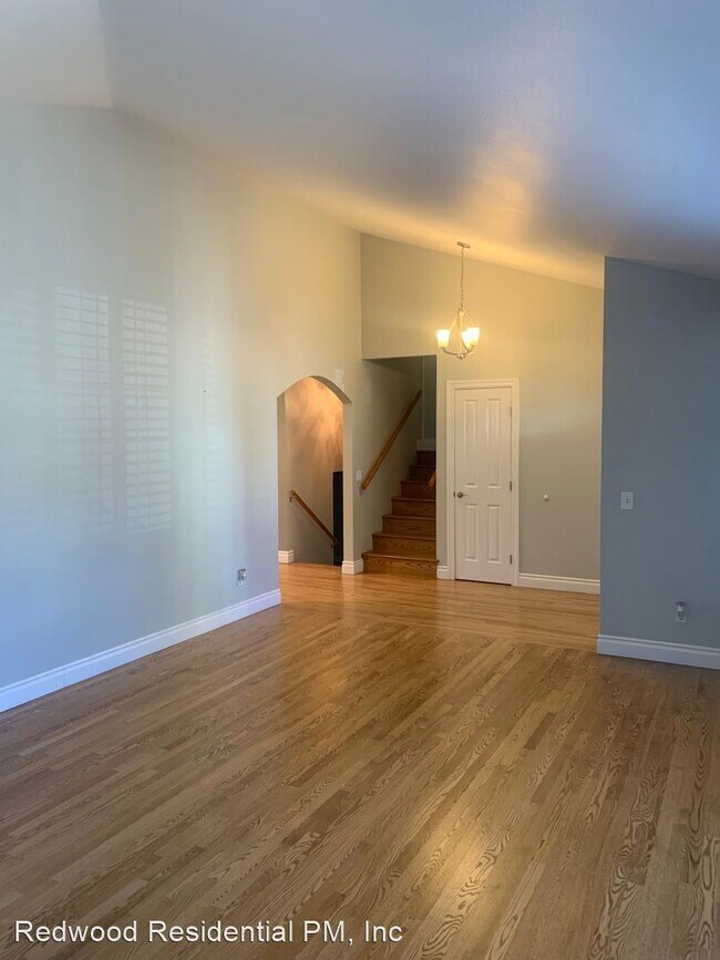 Building Photo - 3 br, 2 bath House - 4812 Foxglove Court