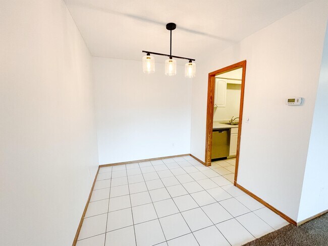 Foto del edificio - 2200 Midland Grove Rd