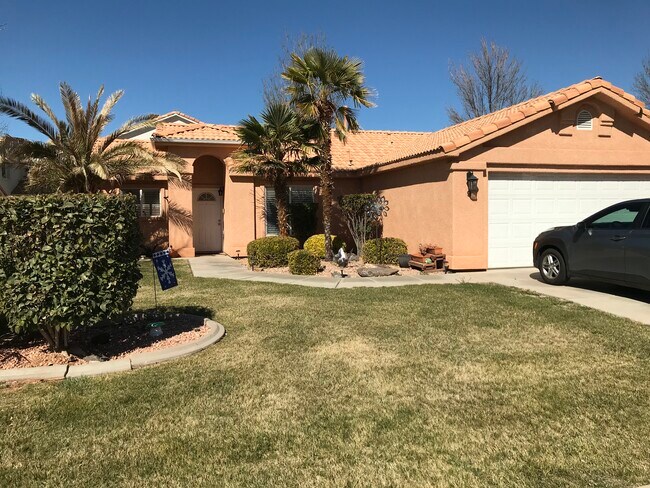 Foto del edificio - 524 S Indian Hills Dr
