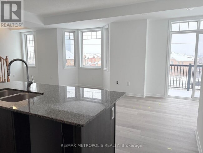 Building Photo - 4320 Ebenezer Rd