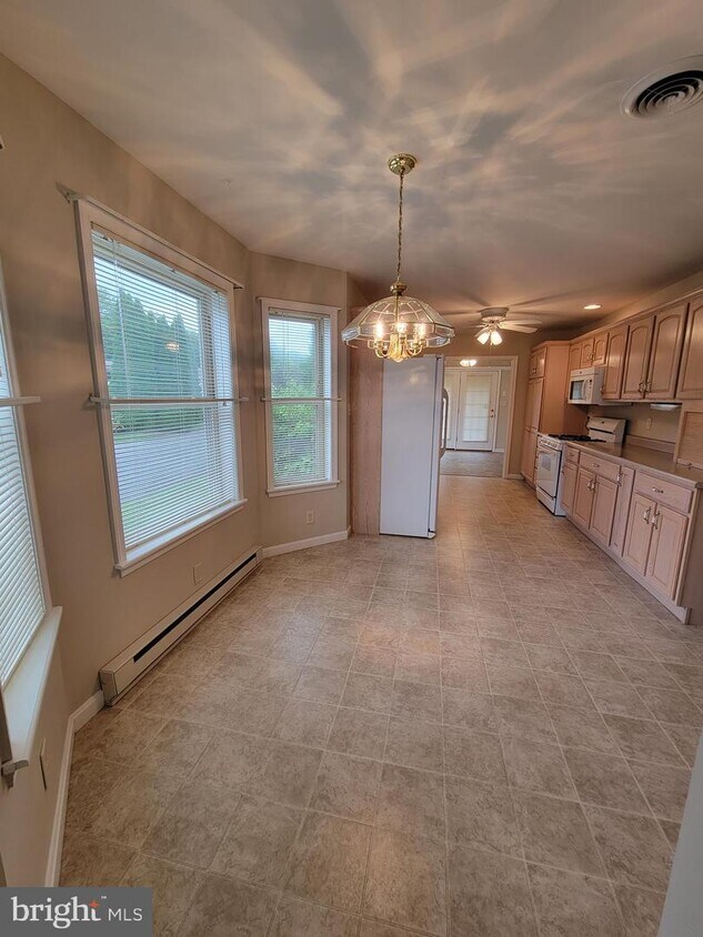 Foto principal - 148 Ginkgo Ct