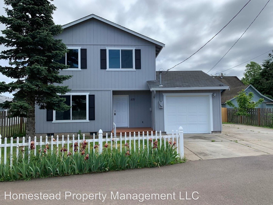Foto principal - 1131-1139 2nd St NW