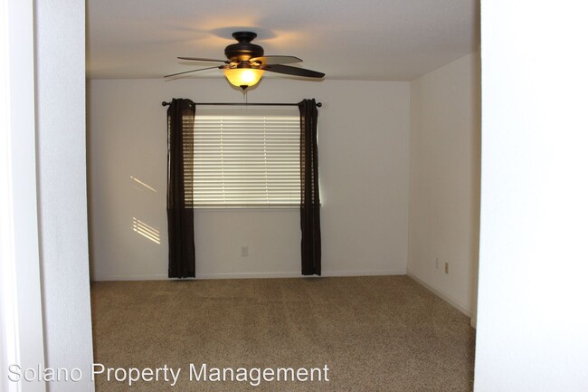 Foto del edificio - 3 br, 2.5 bath House - 846 Embassy Cir.