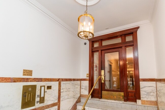 Foto del edificio - 35 Queensberry St