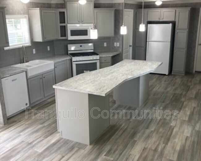 Foto del edificio - 104 W Orchard Hills Dr
