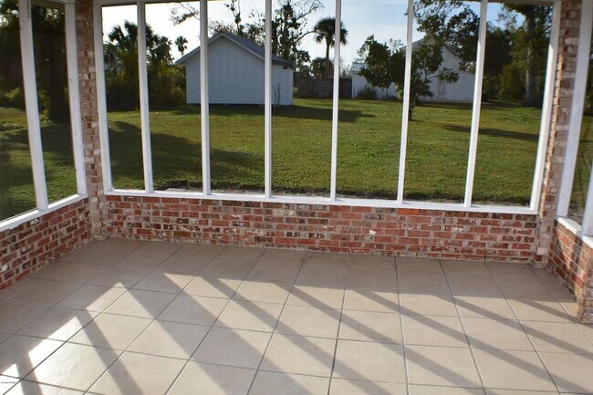Foto del edificio - 3b/2Bth Home