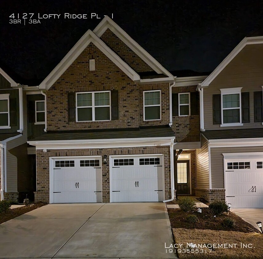 Foto principal - 4127 Lofty Ridge Pl