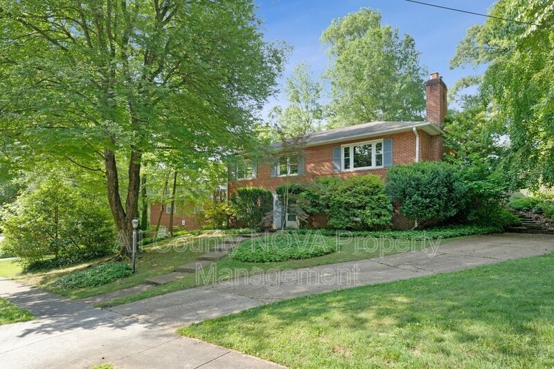 Photo - 3160 Ravenwood Dr