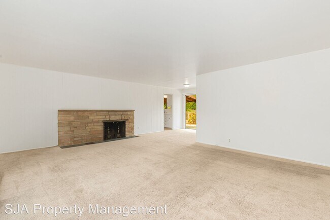 Building Photo - 4 br, 1.5 bath House - 1815 116th Ave NE