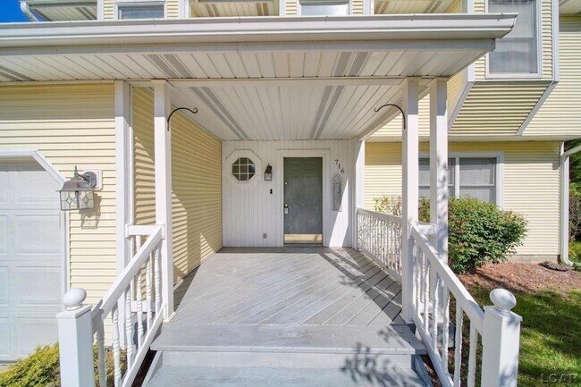 Foto del edificio - 716 Pierce Ct