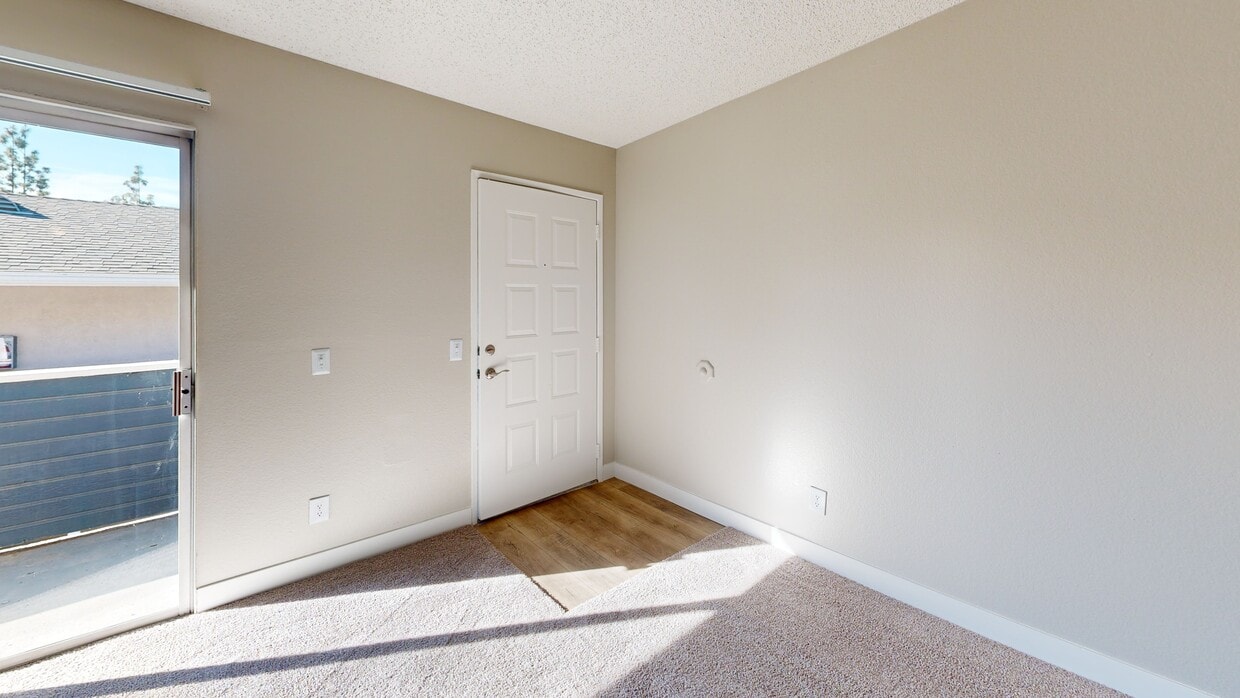 Photo - Pine Village Apartments