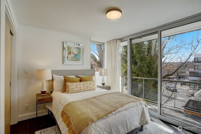 Foto del edificio - 3615 Phinney Ave N