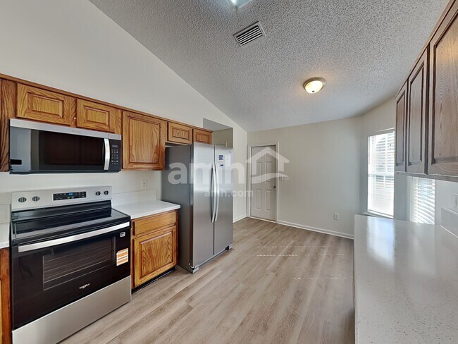 Foto del edificio - 2739 Ravine Hill Dr