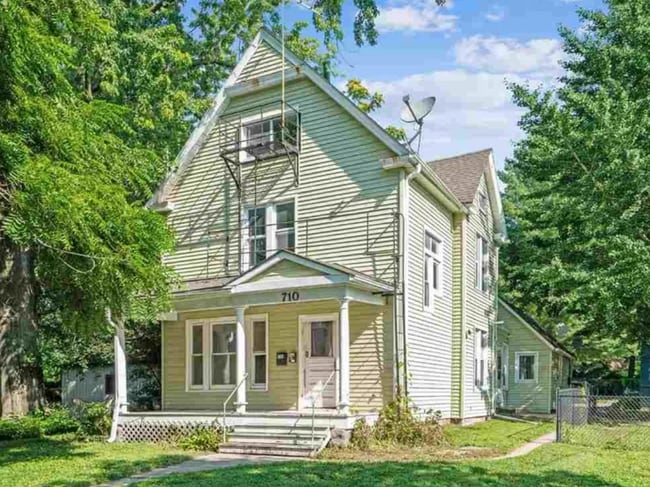 Building Photo - 710 Kirkwood Ave
