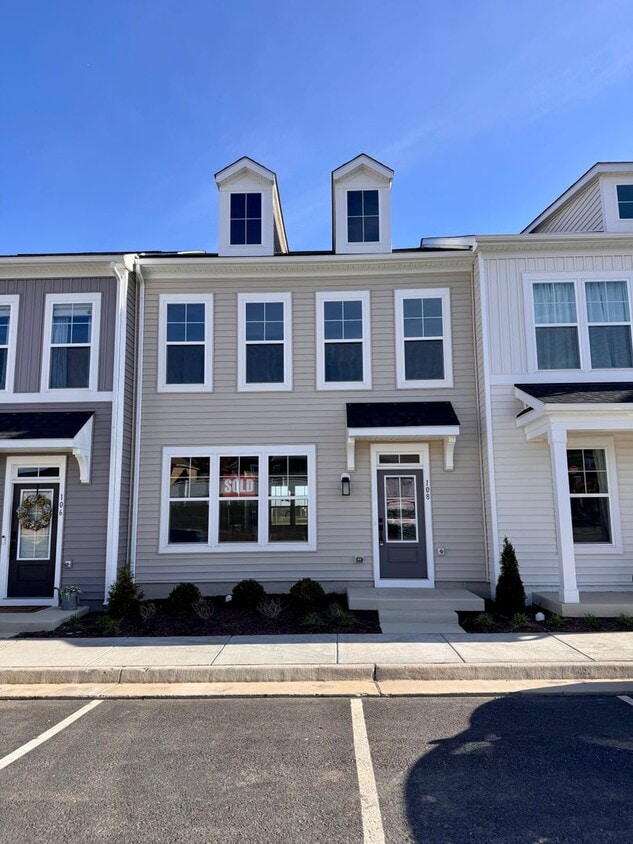 Brand New Construction in the Glen at Cooks Creek - Brand New Construction in the Glen at Cooks Creek