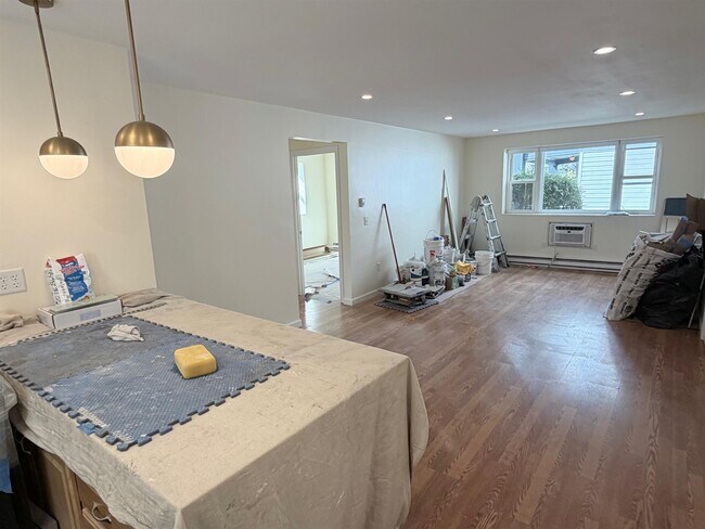 Foto del edificio - 108 Trowbridge St