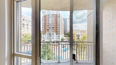 Interior Photo - 1200 East West