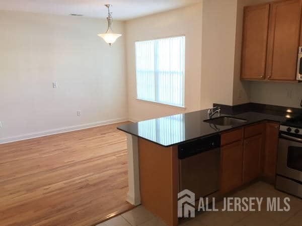 Building Photo - 454 Gawron Ct