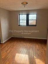 Building Photo - 605 W E St