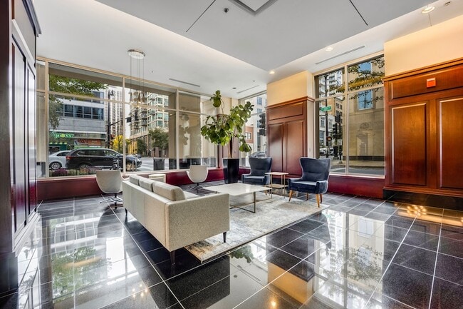 Photo - 1250 S Michigan Ave Apartment