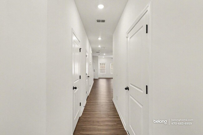 Building Photo - 4430 Ryan St