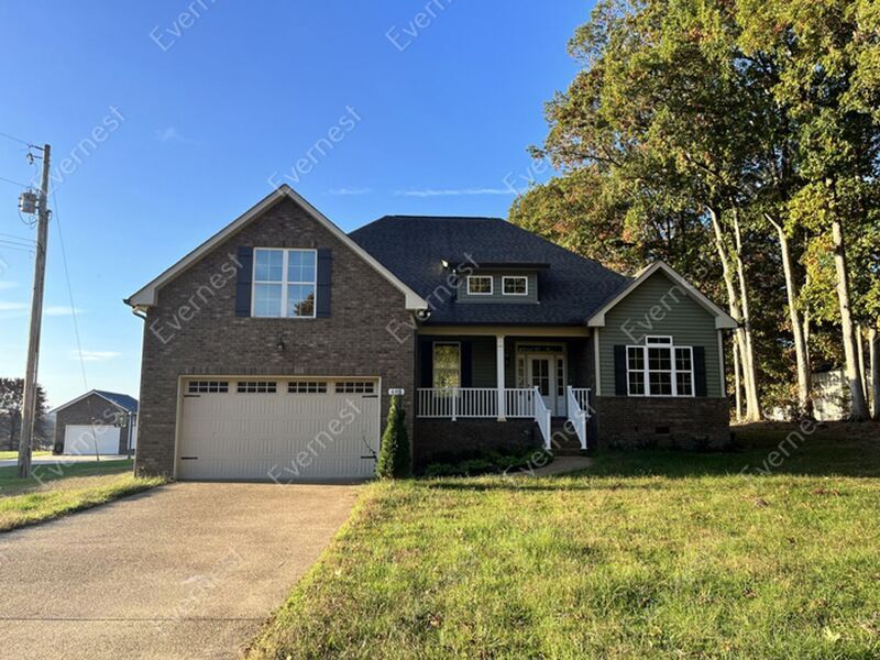 Foto principal - 683 Northup Rd